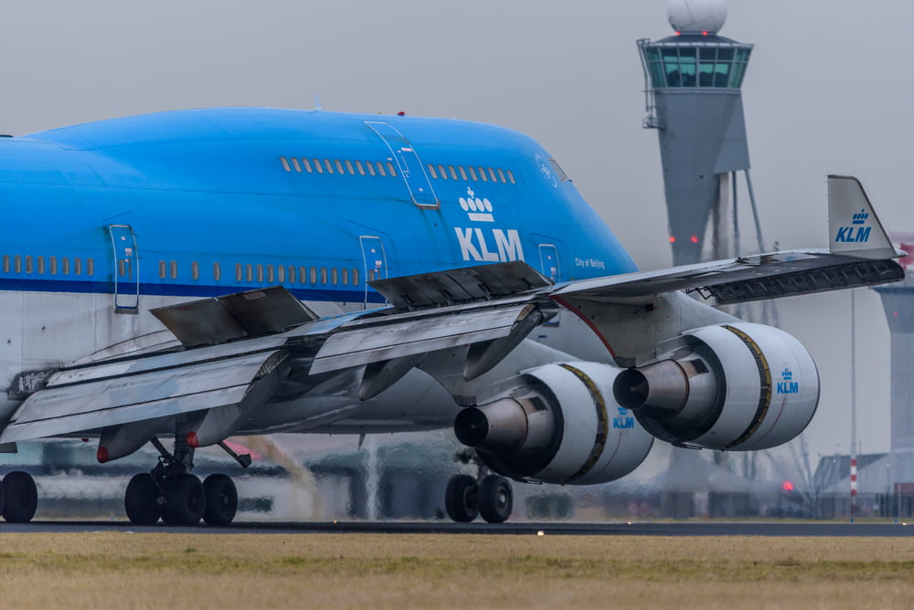 Winst voor KLM onder moeilijke omstandigheden