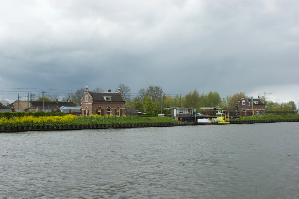 Fietsbrug over het Amsterdam-Rijnkanaal